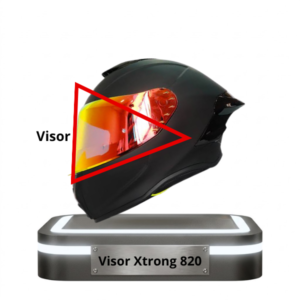 Casco Xtrong 820 señalando su visor tornasol naranja y amarillo con marcas rojas.